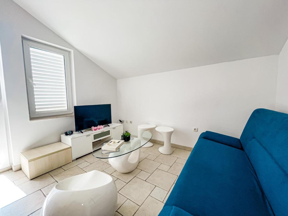Perla Apartments Bol Dış mekan fotoğraf